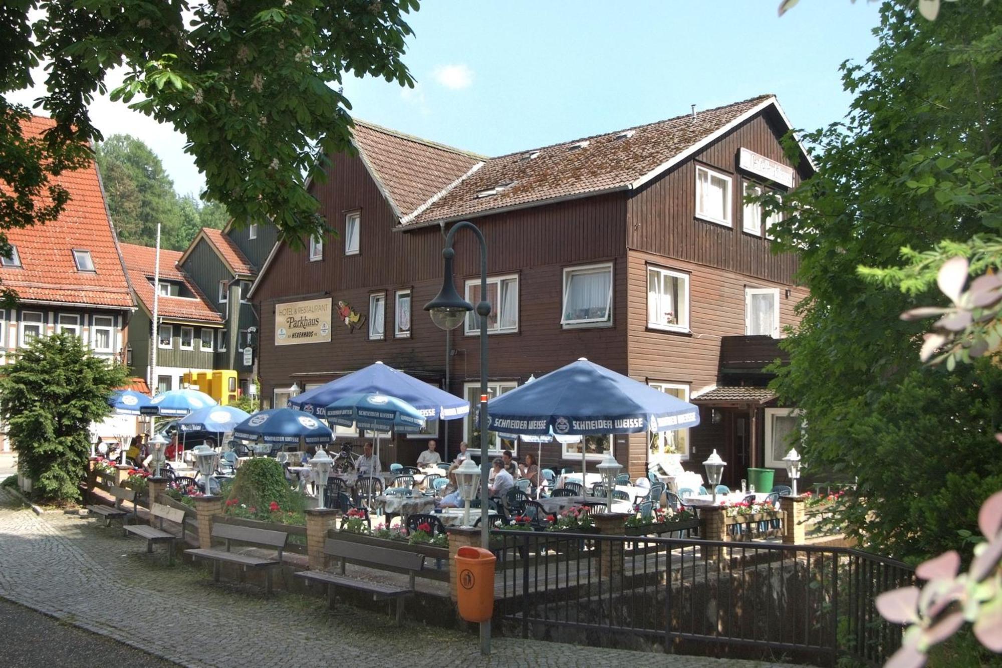 Hotel-Cafe-Restaurant Parkhaus Altenau  Exterior photo
